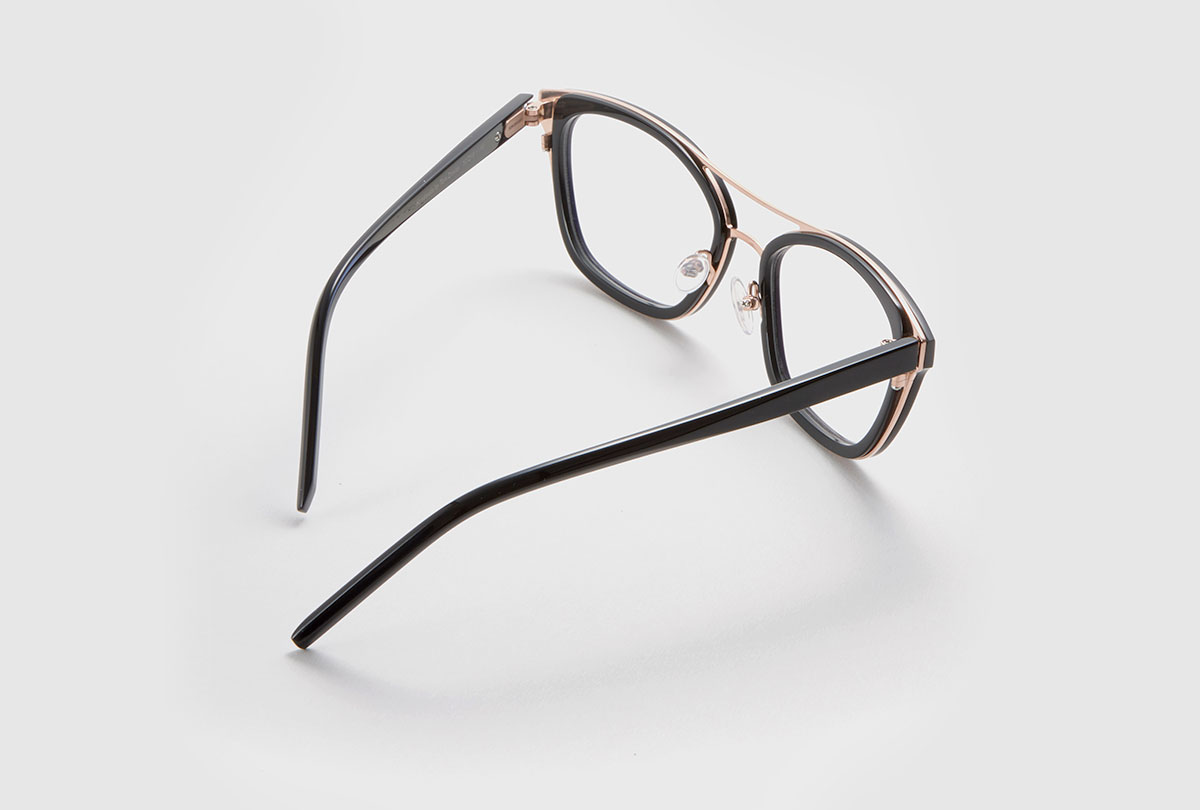 Tom Davies Bespoke Eyewear